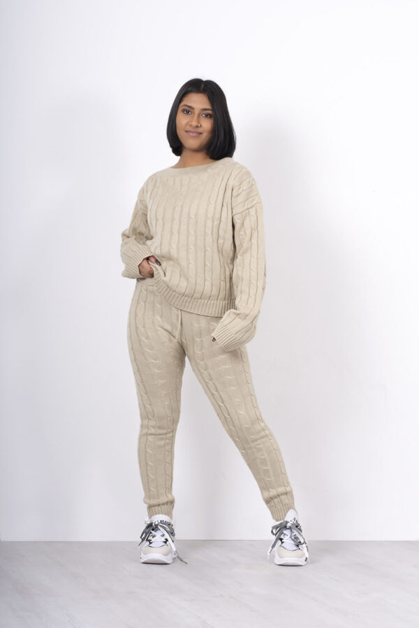 CABLE KNIT LONG SLEEVE CROPPED TOP AND LEGGING LOUNGE SET